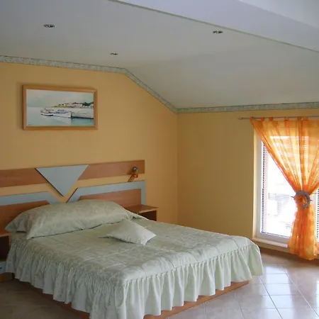 Dari Guest за гости дари 3*